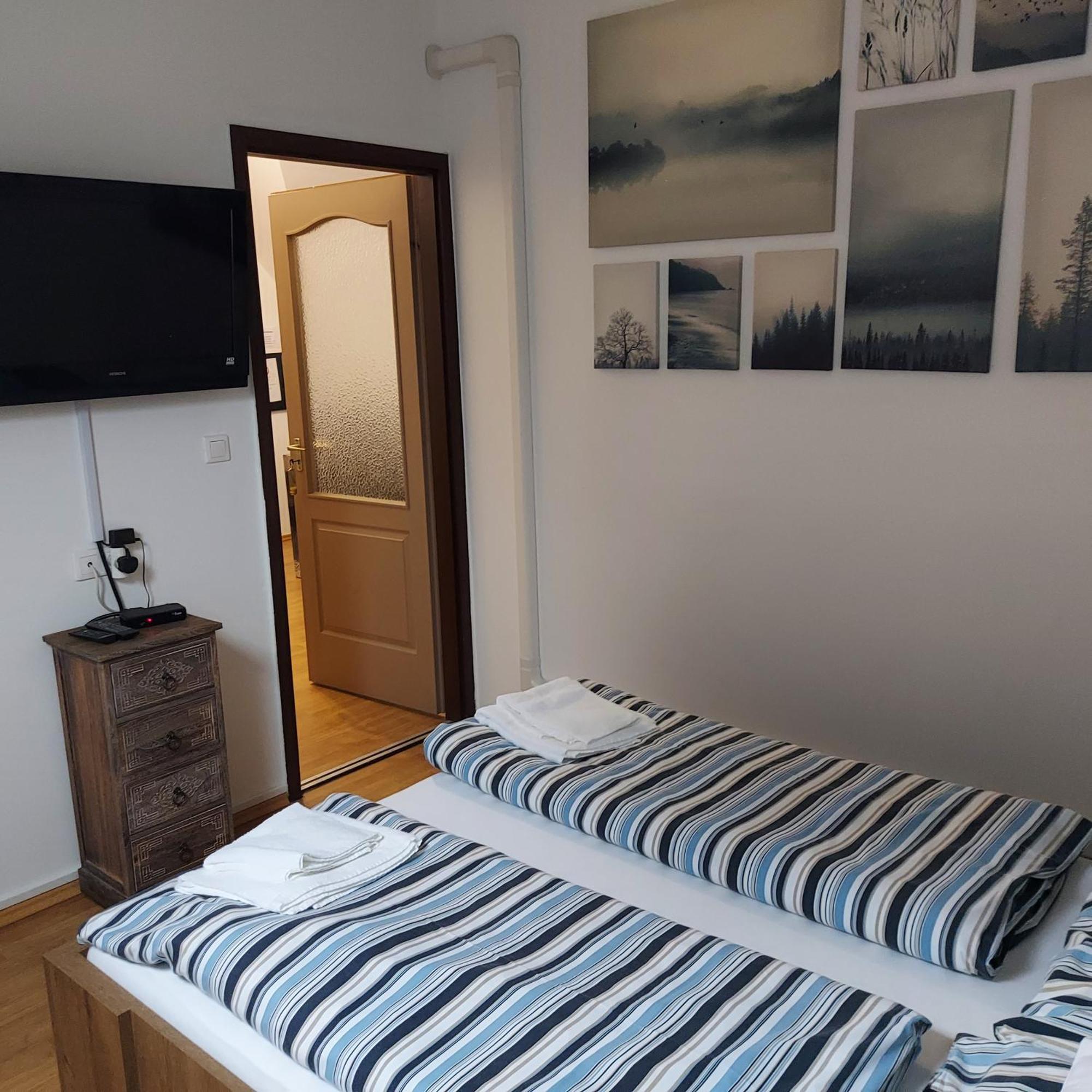 Petra Vendégház Szekszárd Esterno foto